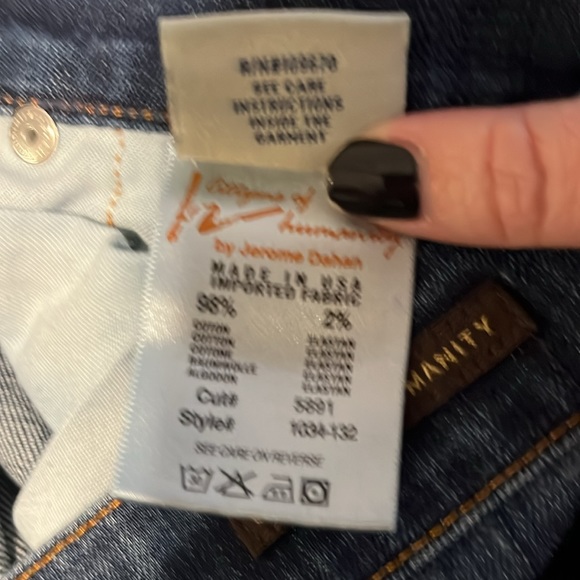 COH Low Waisted Flare Jeans - Picture 7 of 8